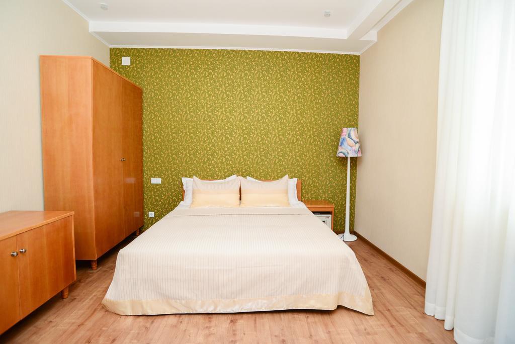 ホテル Grushevy Hospitality Boutique アルマトイ 部屋 写真
